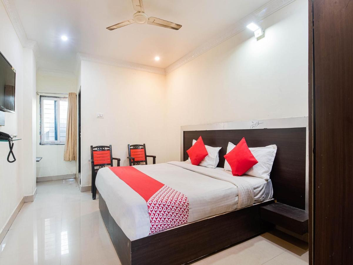 Hotel Oyo 74206 Ssr Residency Visakhapatnam Exterior foto